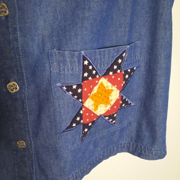VINTAGE Embroidered and Patchwork Denim Sleeveless Button-Up Vest, Grandmacore - Picture 4 of 7